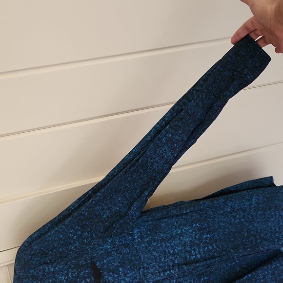 GUESS SLIM FIT MEN'S XS BUTTON DOWN SHIRT - Picture 3 of 6